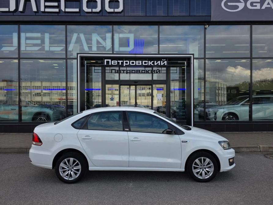 Volkswagen Polo V Рестайлинг Санкт-Петербург  - изображение 5