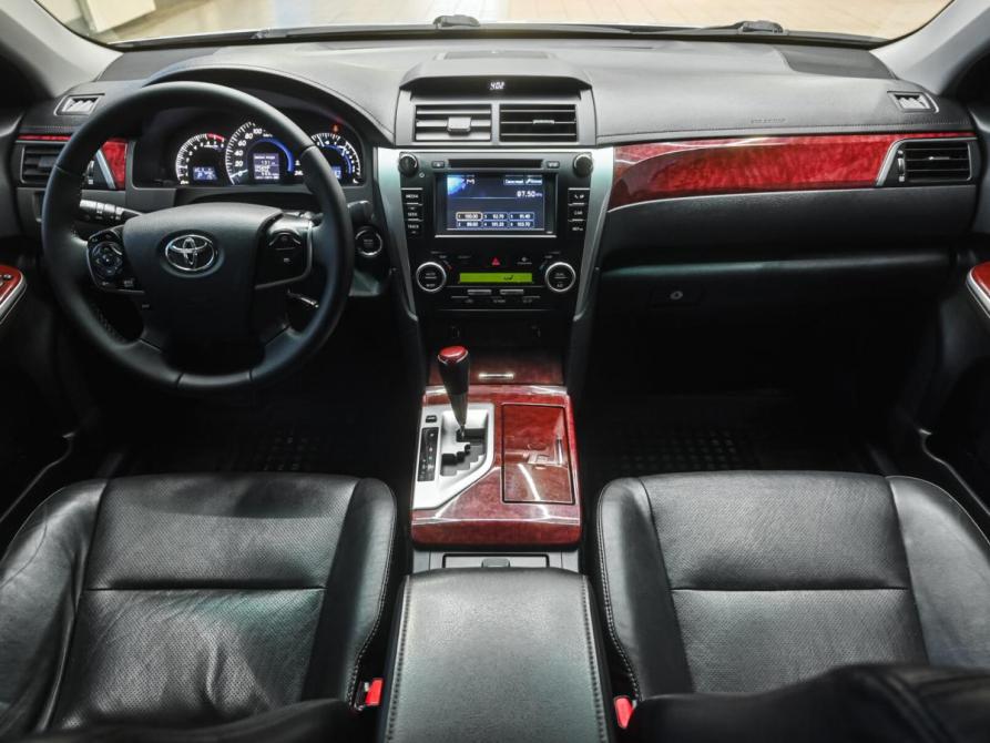 Toyota Camry VII (XV50) Челябинск  - изображение 18