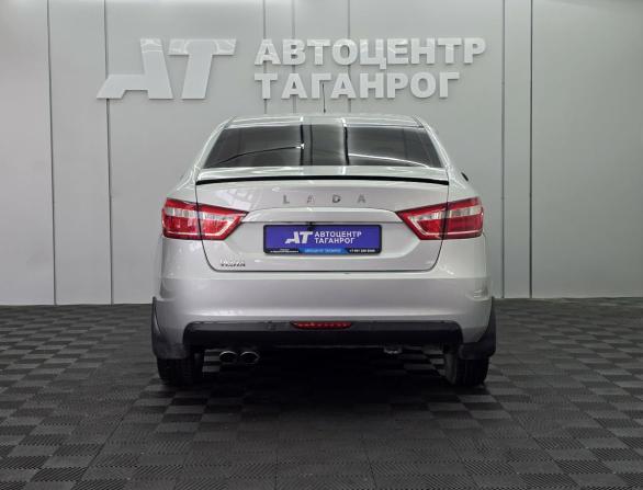Lada (ВАЗ) Vesta I с пробегом 2019 года, цена 999 000 рублей, 135428 км, седан, Автокод Объявления