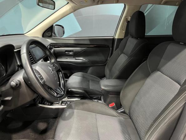 Mitsubishi Outlander III Рестайлинг 3 с пробегом 2020 года, цена 2 100 000 рублей, 85372 км, внедорожник, Автокод Объявления