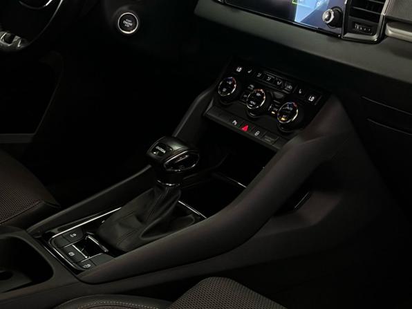 Skoda Karoq I с пробегом 2021 года, цена 2 500 000 рублей, 114530 км, внедорожник, Автокод Объявления