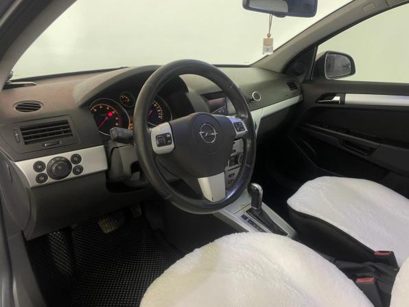 Opel Astra H Рестайлинг с пробегом 2010 года, цена 470 000 рублей, 301581 км, универсал, Автокод Объявления