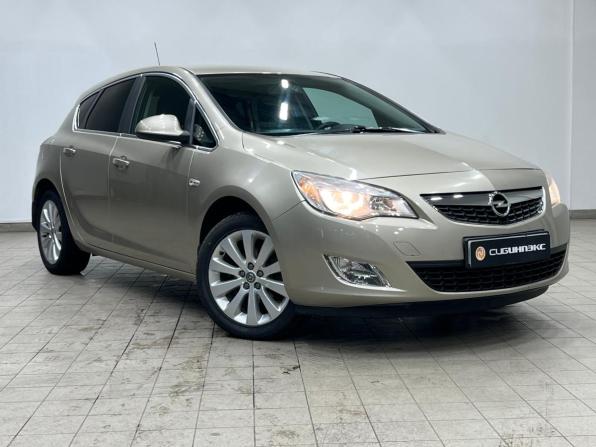 Opel Astra J с пробегом 2012 года, цена 949 000 рублей, 67000 км, хэтчбек, Автокод Объявления