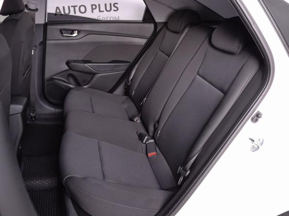 Hyundai Solaris II Рестайлинг с пробегом 2022 года, цена 1 930 000 рублей, 58275 км, седан, Автокод Объявления