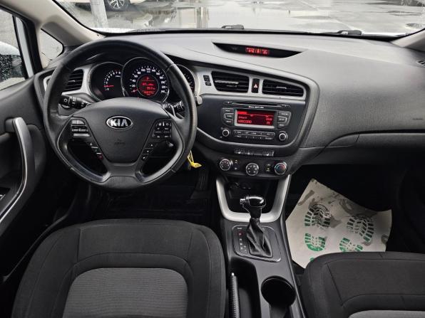 Kia Ceed II с пробегом 2014 года, цена 1 050 000 рублей, 154111 км, хэтчбек, Автокод Объявления