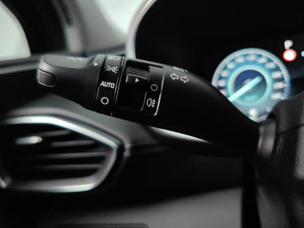 Hyundai Santa Fe IV Рестайлинг с пробегом 2021 года, цена 3 150 000 рублей, 147204 км, внедорожник, Автокод Объявления