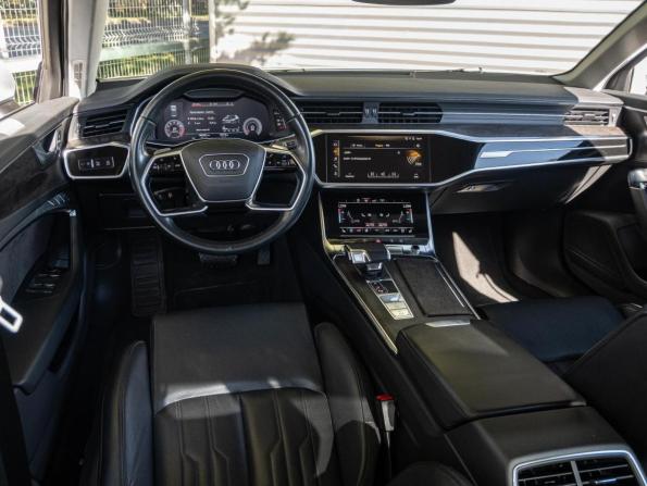 Audi A6 V (C8) с пробегом 2018 года, цена 3 605 000 рублей, 166291 км, седан, Автокод Объявления