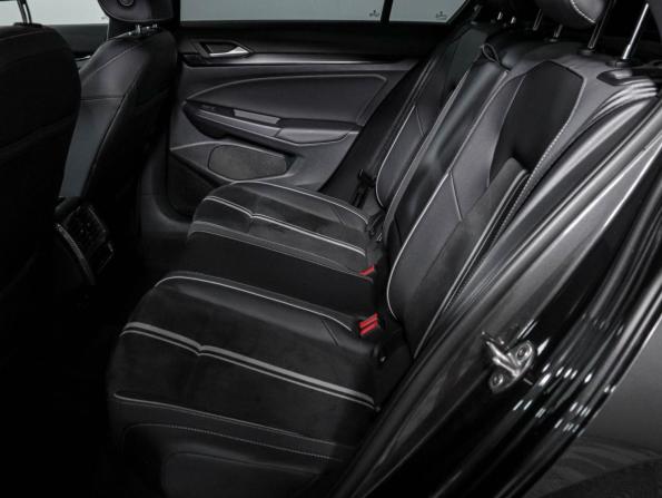 Volkswagen Golf VIII с пробегом 2021 года, цена 3 199 000 рублей, 20453 км, хэтчбек, Автокод Объявления