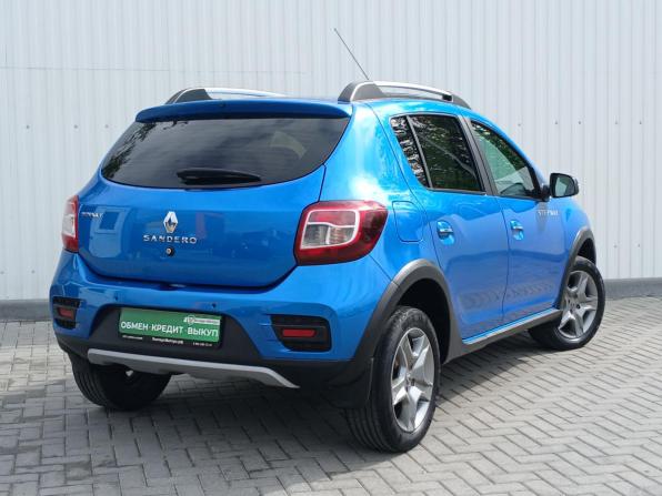 Renault Sandero II Рестайлинг с пробегом 2018 года, цена 1 029 000 рублей, 112560 км, хэтчбек, Автокод Объявления
