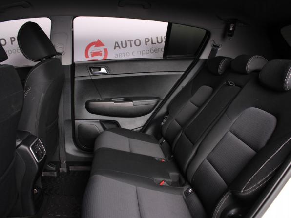 Kia Sportage IV Рестайлинг с пробегом 2021 года, цена 2 449 000 рублей, 77575 км, внедорожник, Автокод Объявления