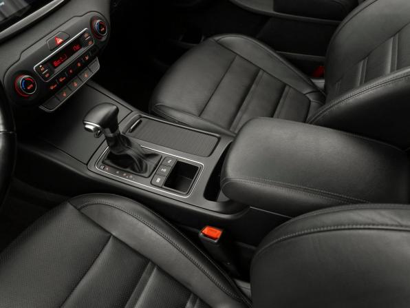 Kia Sorento III Prime Рестайлинг с пробегом 2019 года, цена 3 070 000 рублей, 81846 км, внедорожник, Автокод Объявления