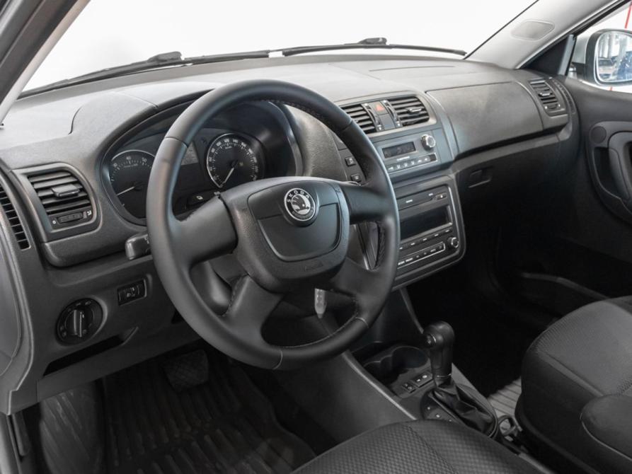 Skoda Fabia II Рестайлинг Казань  - изображение 5