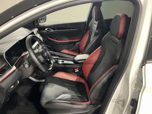 Geely Coolray I Рестайлинг с пробегом 2024 года, цена 2 179 000 рублей, 38219 км, внедорожник, Автокод Объявления