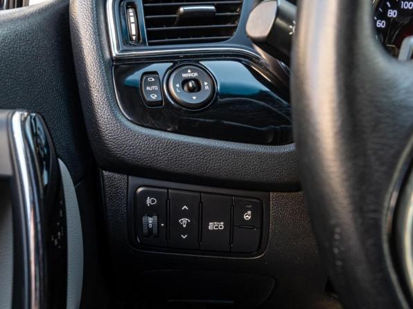 Kia Ceed II Рестайлинг с пробегом 2018 года, цена 1 575 000 рублей, 95336 км, универсал, Автокод Объявления