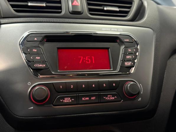 Kia Rio III с пробегом 2014 года, цена 890 000 рублей, 208000 км, седан, Автокод Объявления