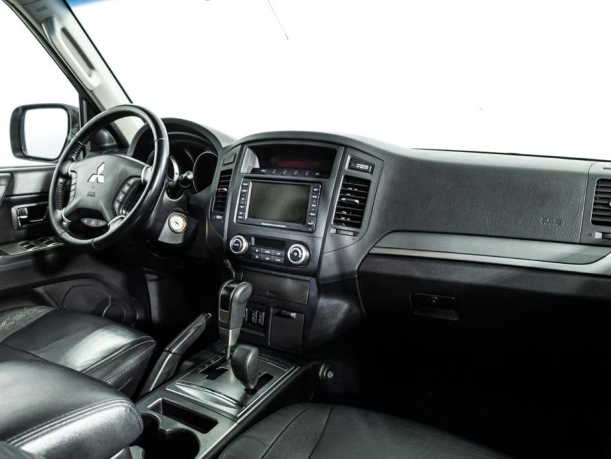 Mitsubishi Pajero IV Санкт-Петербург  - изображение 10