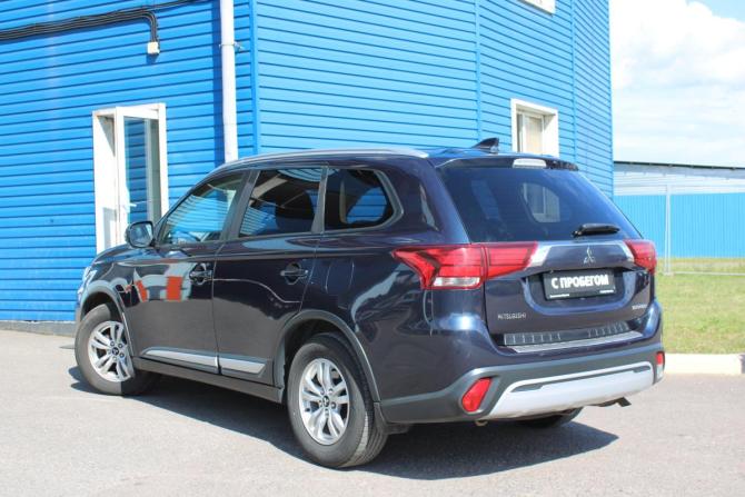 Mitsubishi Outlander III Рестайлинг 3 с пробегом 2019 года, цена 1 549 000 рублей, 253546 км, внедорожник, Автокод Объявления