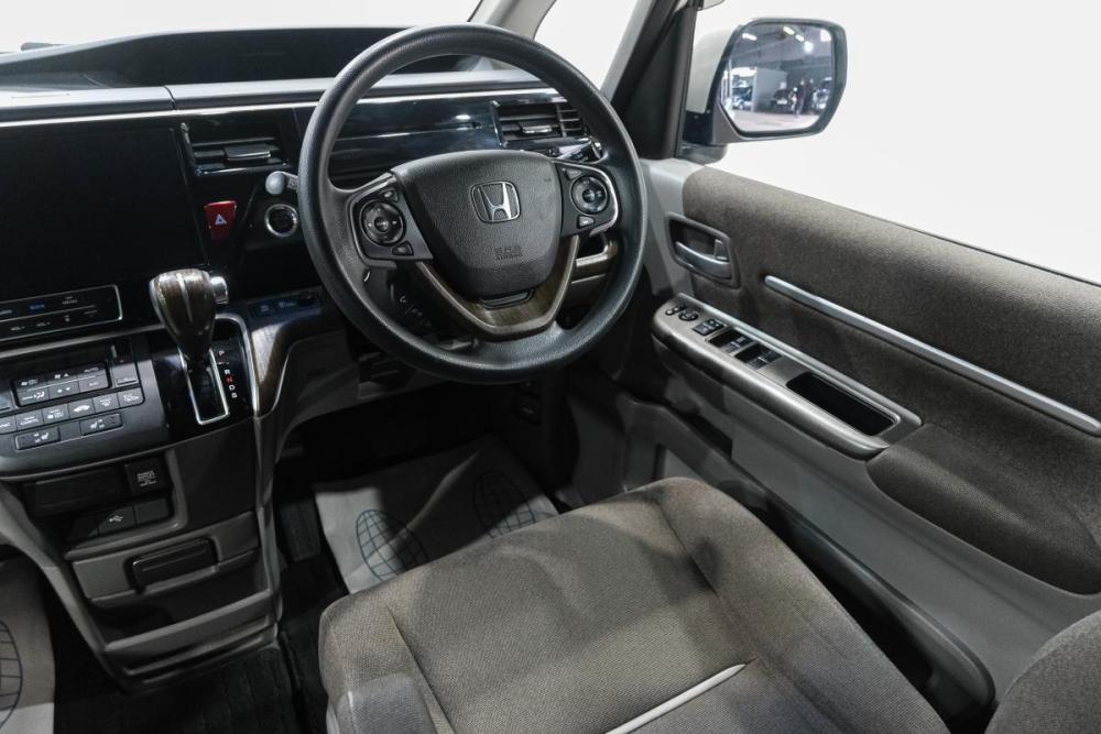 Honda Stepwgn V Рестайлинг Новокузнецк  - изображение 17