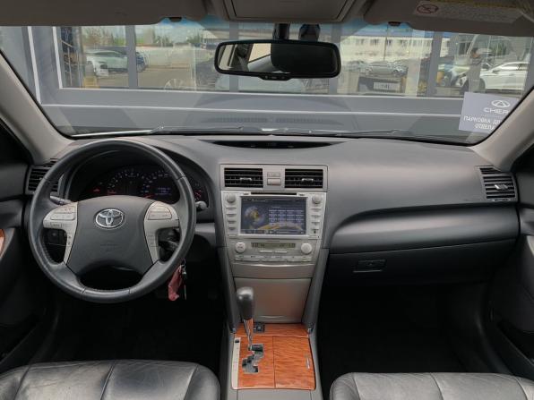 Toyota Camry VI (XV40) Рестайлинг с пробегом 2011 года, цена 1 359 000 рублей, 299876 км, седан, Автокод Объявления