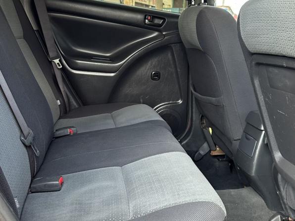 Toyota Matrix I (E130) с пробегом 2004 года, цена 580 000 рублей, 238165 км, хэтчбек, Автокод Объявления