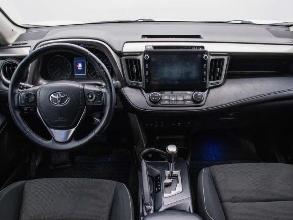Toyota RAV4 IV (XA40) Рестайлинг с пробегом 2017 года, цена 2 280 000 рублей, 185251 км, внедорожник, Автокод Объявления