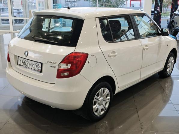 Skoda Fabia II Рестайлинг с пробегом 2011 года, цена 585 000 рублей, 144818 км, хэтчбек, Автокод Объявления