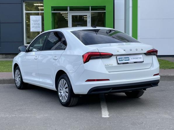 Skoda Rapid II с пробегом 2021 года, цена 1 599 000 рублей, 40282 км, лифтбек, Автокод Объявления