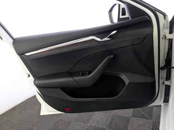 Skoda Octavia IV (A8) с пробегом 2021 года, цена 2 250 000 рублей, 101847 км, лифтбек, Автокод Объявления