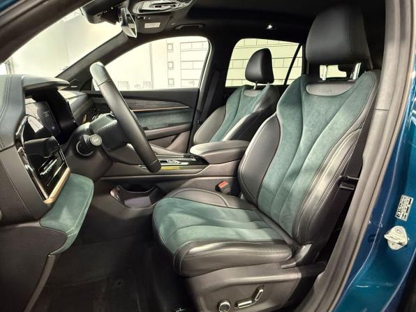 Geely Monjaro I с пробегом 2024 года, цена 3 650 000 рублей, 22355 км, внедорожник, Автокод Объявления