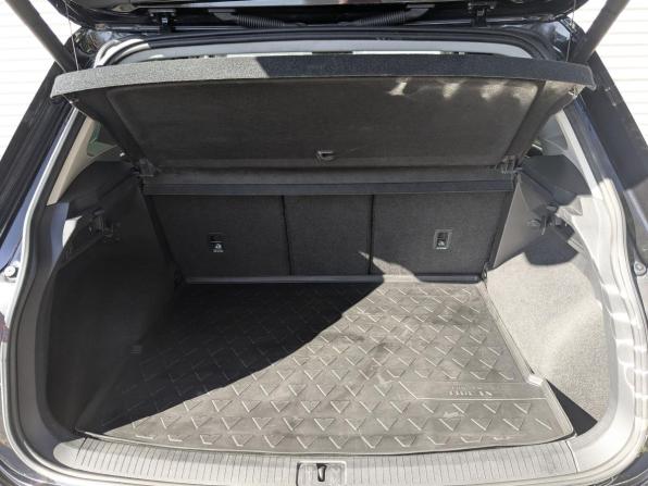 Volkswagen Tiguan II с пробегом 2018 года, цена 2 380 000 рублей, 105348 км, внедорожник, Автокод Объявления