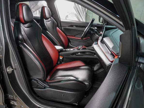 Geely Coolray I Рестайлинг с пробегом 2024 года, цена 2 099 000 рублей, 61726 км, внедорожник, Автокод Объявления