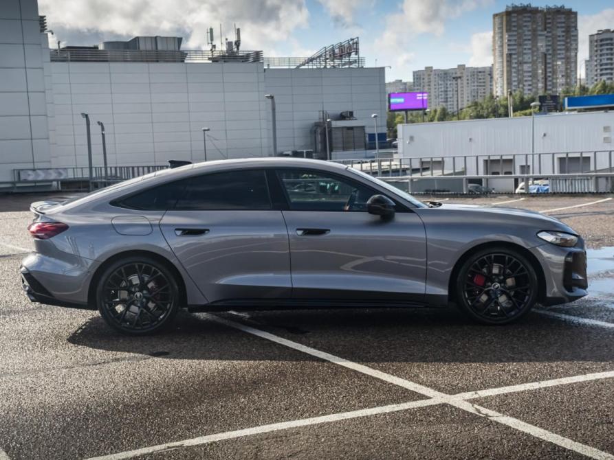 Audi A5 III (B10) Москва  - изображение 5