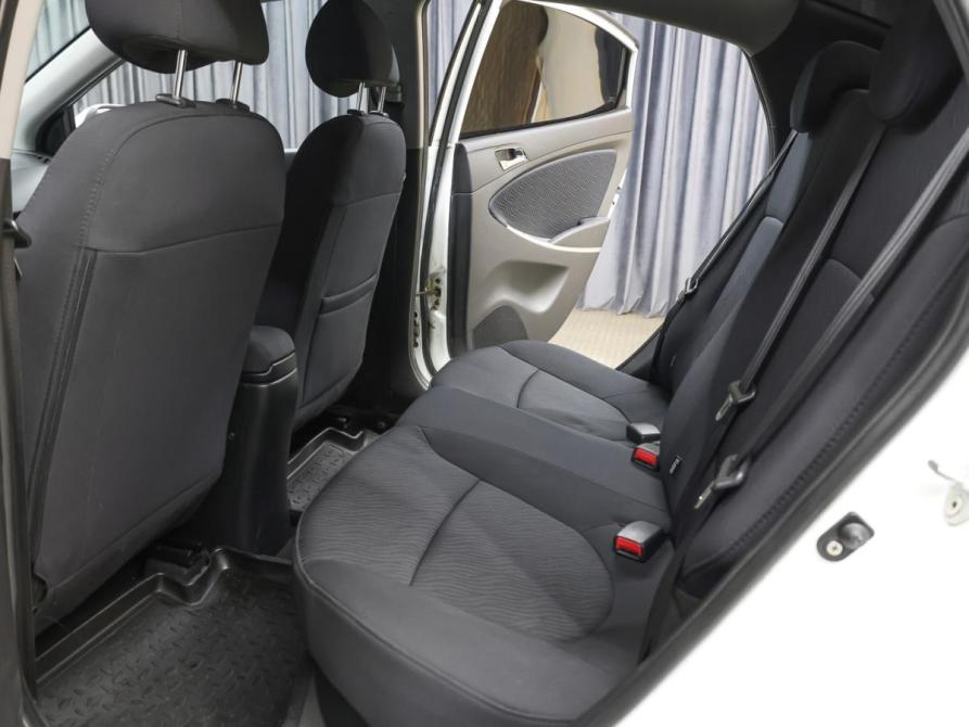 Hyundai Solaris I Москва  - изображение 12