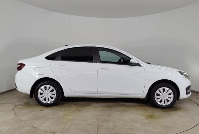 Lada (ВАЗ) Vesta I Рестайлинг (NG) с пробегом 2024 года, цена 1 280 000 рублей, 40000 км, седан, Автокод Объявления
