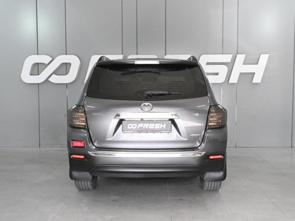 Toyota Highlander II (XU40) Рестайлинг с пробегом 2011 года, цена 1 780 000 рублей, 283366 км, внедорожник, Автокод Объявления
