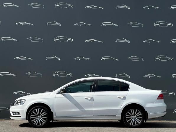 Volkswagen Passat B7 с пробегом 2014 года, цена 1 379 800 рублей, 74675 км, седан, Автокод Объявления