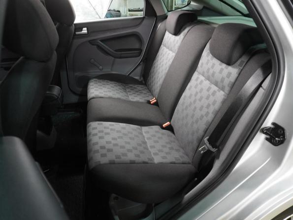 Ford Focus II Рестайлинг с пробегом 2009 года, цена 699 000 рублей, 109111 км, хэтчбек, Автокод Объявления