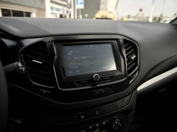 Lada (ВАЗ) Vesta I с пробегом 2018 года, цена 848 000 рублей, 131015 км, седан, Автокод Объявления