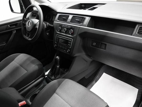 Volkswagen Caddy IV с пробегом 2020 года, цена 1 495 000 рублей, 203520 км, компактвэн, Автокод Объявления