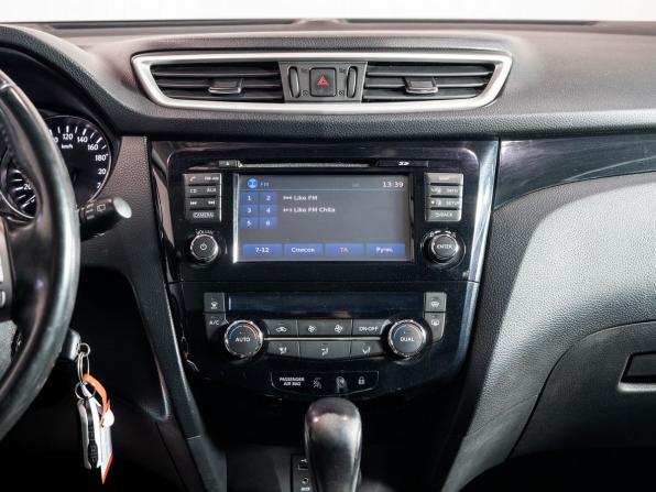 Nissan Qashqai II с пробегом 2015 года, цена 1 735 000 рублей, 120640 км, внедорожник, Автокод Объявления