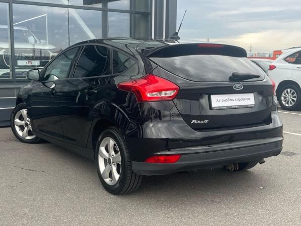 Ford Focus III Рестайлинг с пробегом 2017 года, цена 890 000 рублей, 158000 км, хэтчбек, Автокод Объявления