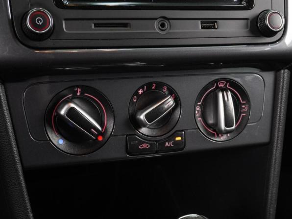 Volkswagen Polo V Рестайлинг с пробегом 2020 года, цена 1 439 000 рублей, 101971 км, седан, Автокод Объявления