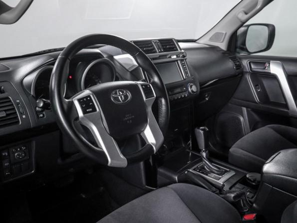 Toyota Land Cruiser Prado 150 Series Рестайлинг 1 с пробегом 2015 года, цена 3 900 000 рублей, 82040 км, внедорожник, Автокод Объявления