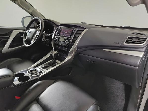Mitsubishi Pajero Sport III с пробегом 2016 года, цена 3 000 000 рублей, 116000 км, внедорожник, Автокод Объявления