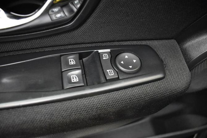 Renault Fluence I Рестайлинг с пробегом 2014 года, цена 540 000 рублей, 320347 км, седан, Автокод Объявления