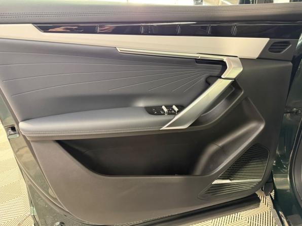 Geely Atlas II с пробегом 2024 года, цена 2 880 000 рублей, 45421 км, внедорожник, Автокод Объявления