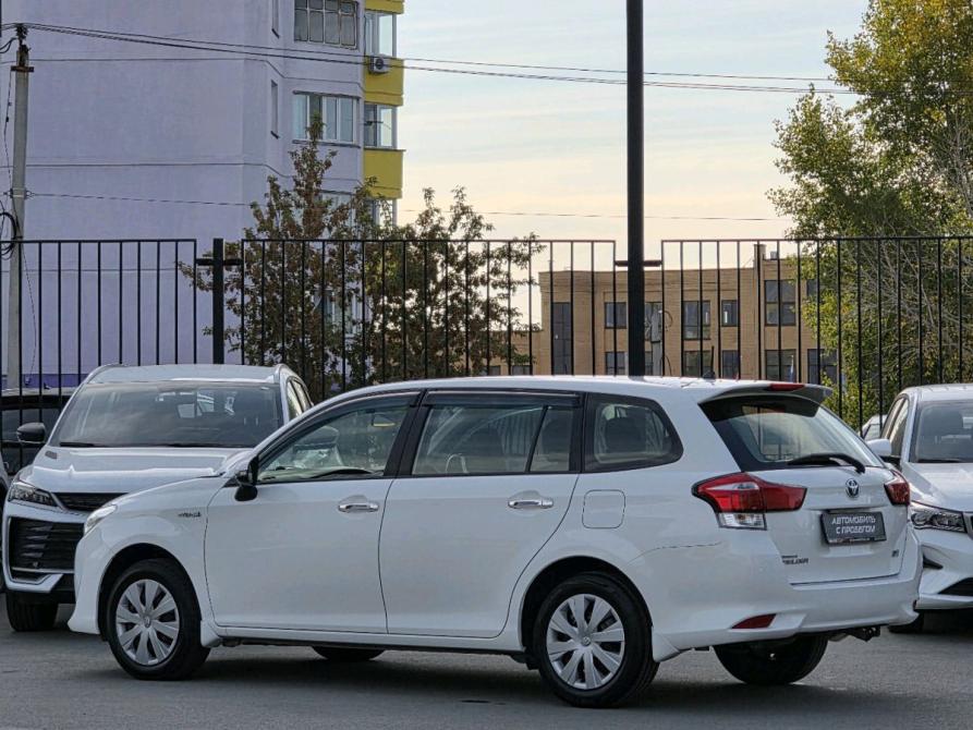 Toyota Corolla XI (E160 E170 E180) Рестайлинг 1 Новосибирск  - изображение 5