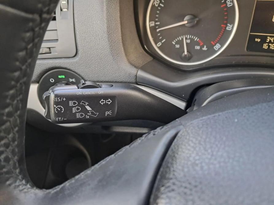 Skoda Octavia II (A5) Рестайлинг Санкт-Петербург  - изображение 8