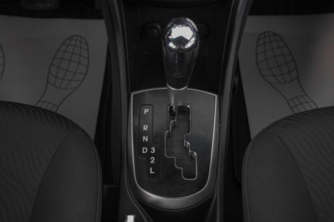 Hyundai Solaris I с пробегом 2012 года, цена 799 000 рублей, 207453 км, седан, Автокод Объявления