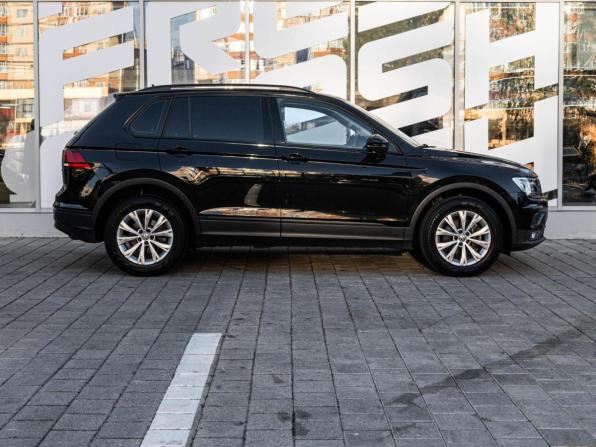 Volkswagen Tiguan II с пробегом 2020 года, цена 2 625 000 рублей, 69832 км, внедорожник, Автокод Объявления